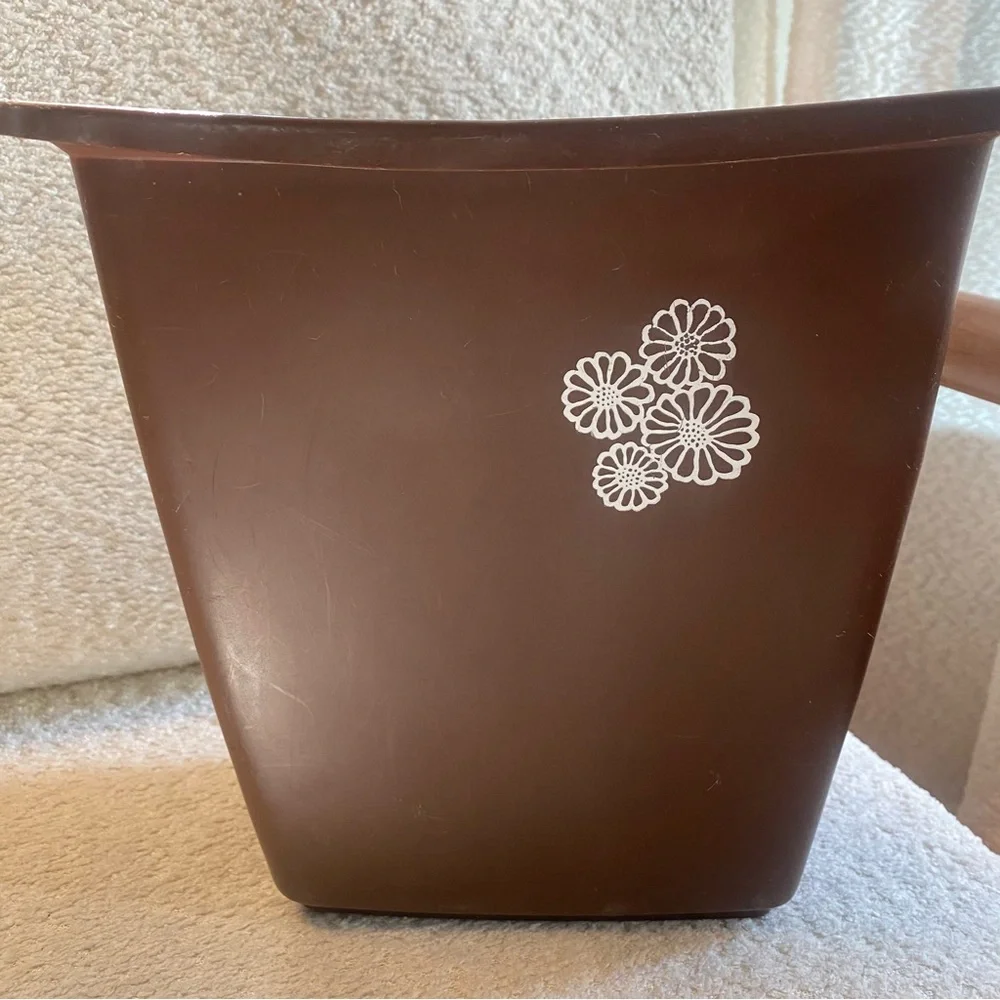 Vintage MCM Rubbermaid 2952 Wastebasket Trash Bin Brown White Flowers